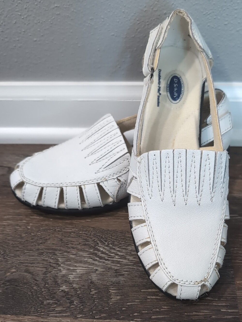 Women's Dr. Scholl's Breezeway White Leather Loafers Sz. 7